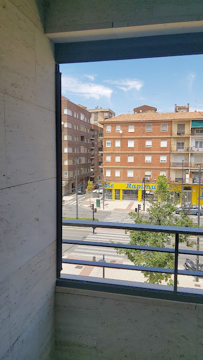 Dirección, horario, teléfono y opiniones de Aluder Aluminios y Sistemas S.L. en Albacete