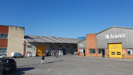 Dirección, horario, teléfono y opiniones de Álvarez Maderas y Envases en Torrelavega