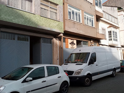 Dirección, horario, teléfono y opiniones de Carpintería Allegue en Ferrol