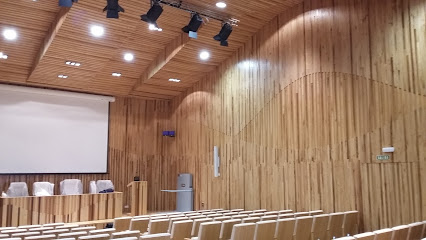 Dirección, horario, teléfono y opiniones de Carpintería Carrasco y Calderón S.L. en Badajoz