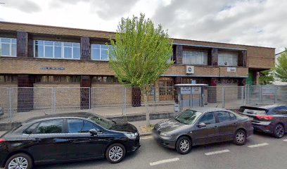 Dirección, horario, teléfono y opiniones de Carpintería Cetayo en Vitoria - Gasteiz