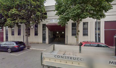 Dirección, horario, teléfono y opiniones de Carpintería Metálica Lurme S.L. en Vitoria - Gasteiz