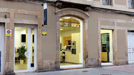 Dirección, horario, teléfono y opiniones de Cocinas Asturhome (Atendemos Con Cita Previa) en Avilés