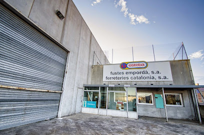 Dirección, horario, teléfono y opiniones de Esteba Fustes I Ferreteria Figueres en Figueres