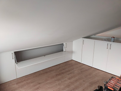 Dirección, horario, teléfono y opiniones de Fusteria I Reparacions Bedoya- Carpintería de Madera y Aluminio Manresa en Manresa