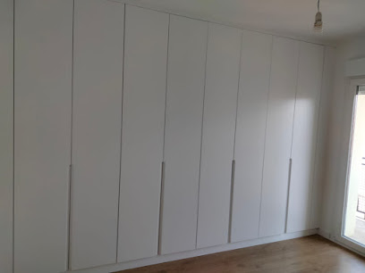 Dirección, horario, teléfono y opiniones de Mas Madera en Zaragoza