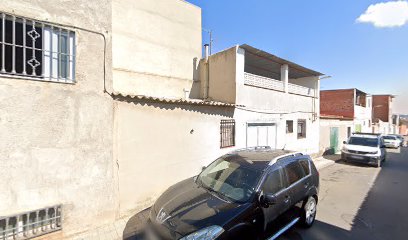 Dirección, horario, teléfono y opiniones de P y V Carpinteros Ebanistas en Puertollano