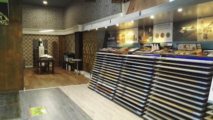 Dirección, horario, teléfono y opiniones de Pinturas y Decoración J.Bandera en Benidorm