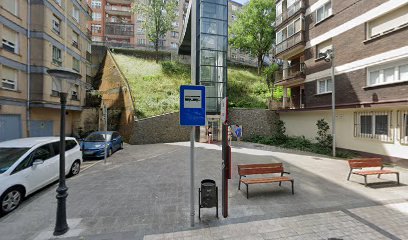 Dirección, horario, teléfono y opiniones de Puertas Jokin en Irún