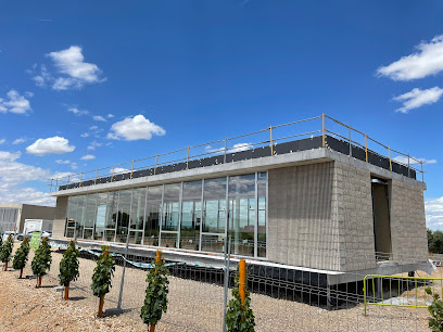 Dirección, horario, teléfono y opiniones de Aluminios Pindado S.L. en Ávila