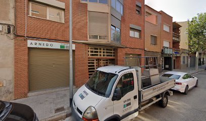Dirección, horario, teléfono y opiniones de Arnedo Aluminios en Terrassa