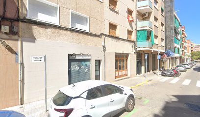 Dirección, horario, teléfono y opiniones de Carpintería Javier Ortiz en L'Hospitalet de Llobregat