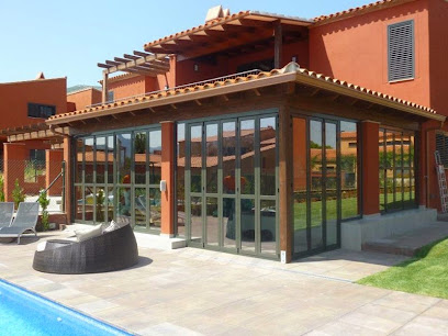 Dirección, horario, teléfono y opiniones de Carpintería de Aluminio Aluvizu Decor en L'Hospitalet de Llobregat