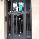 Dirección, horario, teléfono y opiniones de Comercial Reyes (Carpintería Metalica Hierro y Aluminio) en L'Hospitalet de Llobregat