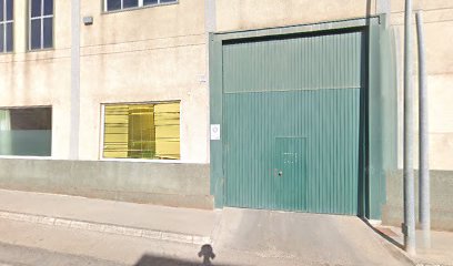 Dirección, horario, teléfono y opiniones de Distribuciones Díaz Baltanás S L en Lucena