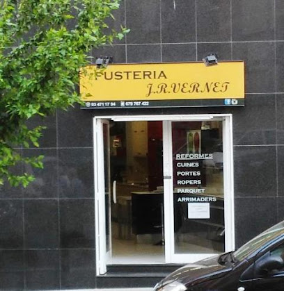 Dirección, horario, teléfono y opiniones de Fusteria Jr Vernet – Reformes I Mobiliari A Mida de Cuines, Banys I Parquet en Cornellà de Llobregat