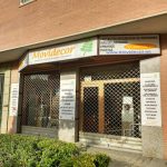 Dirección, horario, teléfono y opiniones de Carpintería Movidecor Granada - Puertas, Armarios y Suelos de Madera en Granada