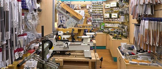 Dirección, horario, teléfono y opiniones de Comercial Pazos en Madrid
