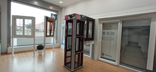 Dirección, horario, teléfono y opiniones de Instalumin Aislamiento Sus Ventanas S.L. en Arganda del Rey