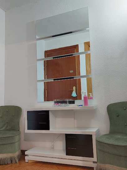 Dirección, horario, teléfono y opiniones de Muebles de Cocina y Armarios - Jose Carpintero S.L en Alcorcón
