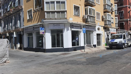Dirección, horario, teléfono y opiniones de Pelayo Málaga PVC | Cristal | Aluminio en Málaga