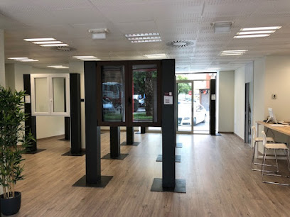 Dirección, horario, teléfono y opiniones de Cabañero Ventanas (Tienda Ausias) en Valencia