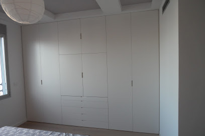 Dirección, horario, teléfono y opiniones de Carpintería, Decoración y Reformas Carpydecor en Valencia