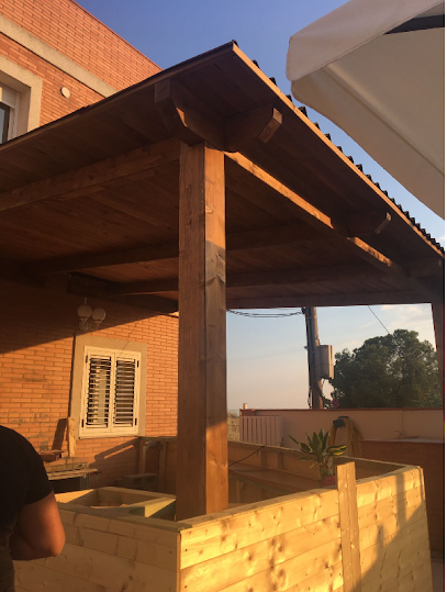 Dirección, horario, teléfono y opiniones de Carpintería Madelum en Reus
