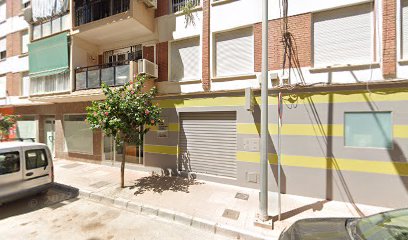 Dirección, horario, teléfono y opiniones de Cristalería y Aluminios Juan Campos S L en Vélez-Málaga