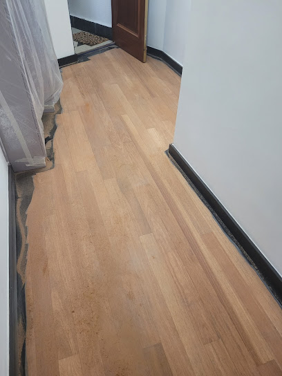 Dirección, horario, teléfono y opiniones de Parquesan Tarima y Parquet en Salamanca
