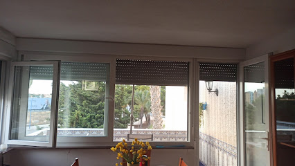 Dirección, horario, teléfono y opiniones de Persyglass en Cartagena